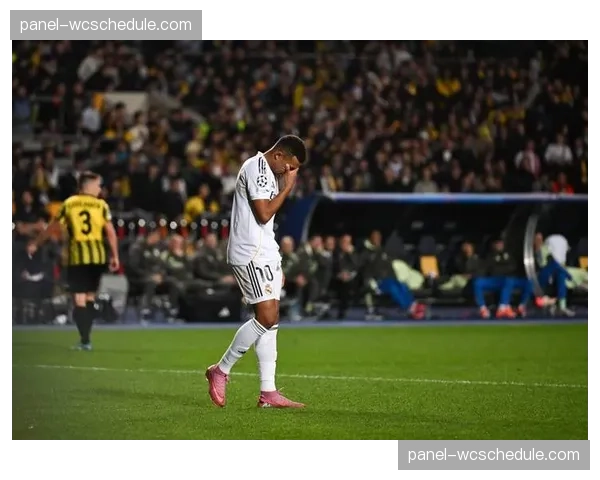 贝林厄姆独家专访:谈论皇马更衣室氛围与欧冠卫冕目标 贝林厄姆独家专访:谈论皇马更衣室氛围与欧冠卫冕目标